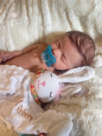 LAURA – Bébé reborn en silicone platine | Poupée reborn prématurée corps entier par MJReborn & Gema Fuertes | Édition collector ultra douce - Etsy France