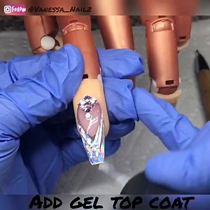 Love the fish scale effect 👩🏼‍🎨Vanessa Gisselle Colon #notpolish | Notpolish