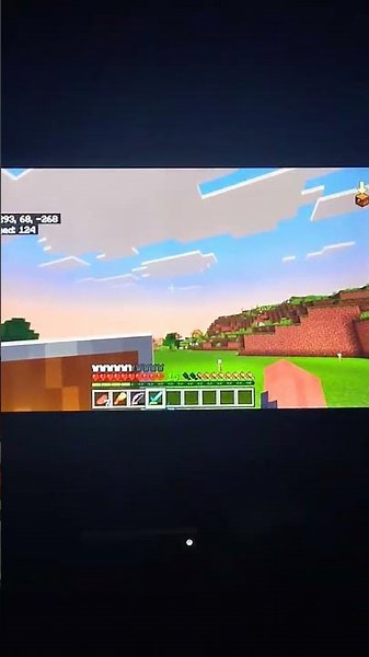 How!? Ark survival evolved? Minecraft