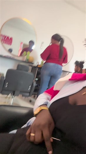 Complete Guide to Installing Microlocks for Hair Extensions