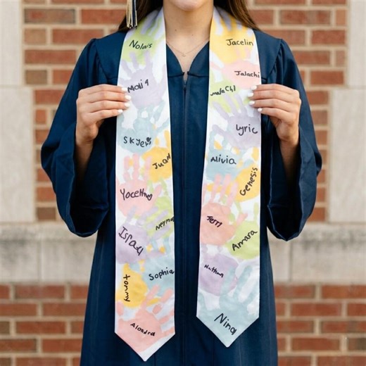 Custom Signature Graduation Stole 2026, Personalized Friends Names Grad Sash, Handprint Memory Graduation Stole, Class of 2026 Keepsake Gift - Etsy Canada