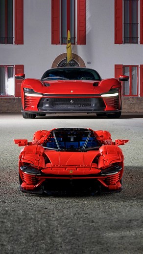 Ferrari Style on Instagram: "Fans of the Prancing Horse can recreate ‘Icona’ sensations. The 1:8 scale LEGO® Technic™ model boasts a functioning 8-speed sequential gearbox with paddle shifter, a V12 engine with moving pistons and silver lacquered rims. #Ferrari #FerrariStyle @lego #FerrariDaytonaSP3 #LEGOTechnic"