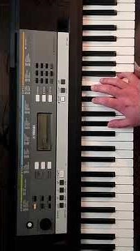 How to play Avishai Cohen's Rhythmic Loop #music #tutorial #playalong