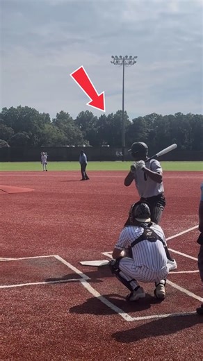 Kid hits homerun in front of D1 scouts #shorts