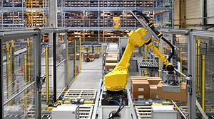 DHL Supply Chain Introduces Robotic Arms to Its Distribution Centers in Jirny and Jažlovice