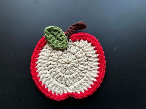 Easy Crochet Apple Coaster Tutorial | Cute Fruit Coaster for Beginners 🧶🍎