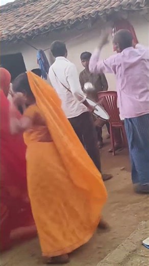 #vllage ka dance #ledisdance #band parti #benjo baaja