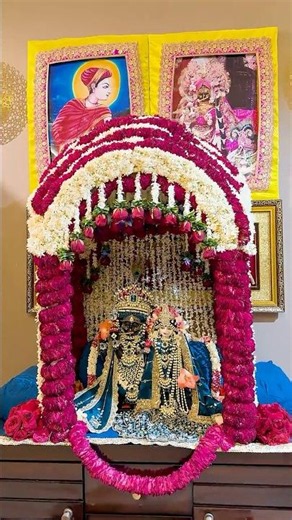 🩵🩵राधापिय जू के फूल बंगला में दर्शन🩵🩵