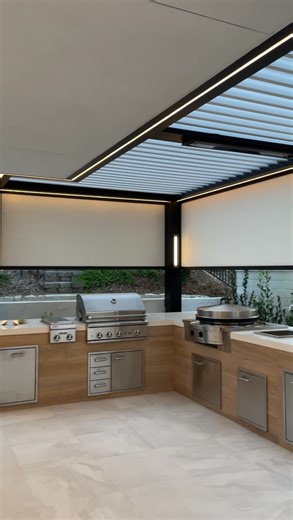 Discover the possibilities for an outdoor space that gives you control over your environment. Customize our Louvered Roof Pergolas with state-of-the-art features like motorized screens, innovative LED lighting, designer heaters and fans, and an array of deco features! | Outdoor Elements USA