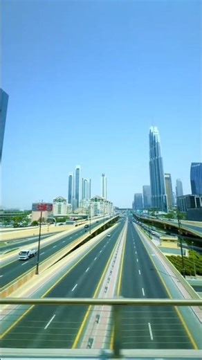 DUBAI 🇦🇪🛣️ amazing day travel vlogs #anime #animeedit #song #dubailfe #youtubeshorts #vlog #videost