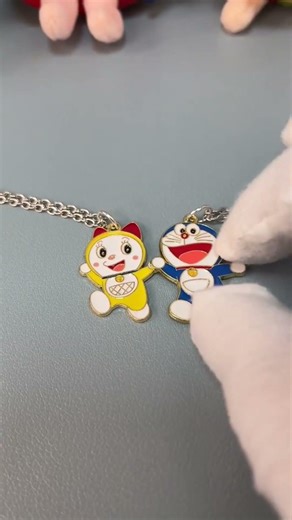 New branded locket with design is very nice.