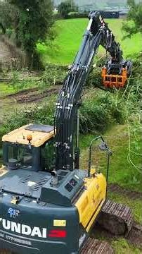 Ripping roots, grabbing trees, stacking bushes!