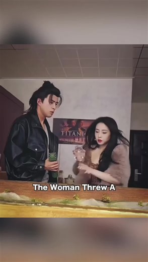 Protecția unei lumi miniaturale cu arme moderne