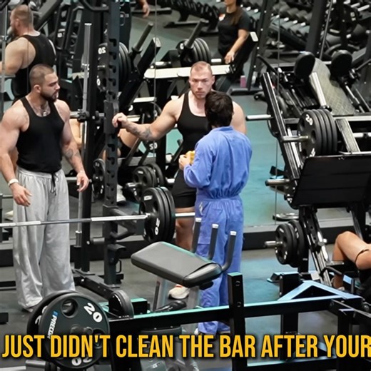 96K views · 3.5K reactions | BODYBUILDERS VS CLEANER | Anatoly GYM PRANK #53 P1 #anatoly #anatolyprank #gym #Mop | Anatoly | Facebook