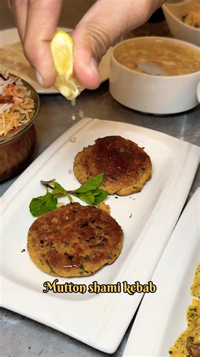 Mumbai’s Famous Noor Mohammadi Hotel & Restaurant now in Madina, Saudi Arabia