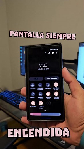 Cómo Mantener Encendida la Pantalla de Tu Teléfono Android - Kid discrete on