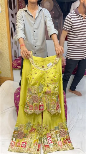 👌 ✨ Elegant vibes with this beautiful light green multi-color sharara look 💚🌈