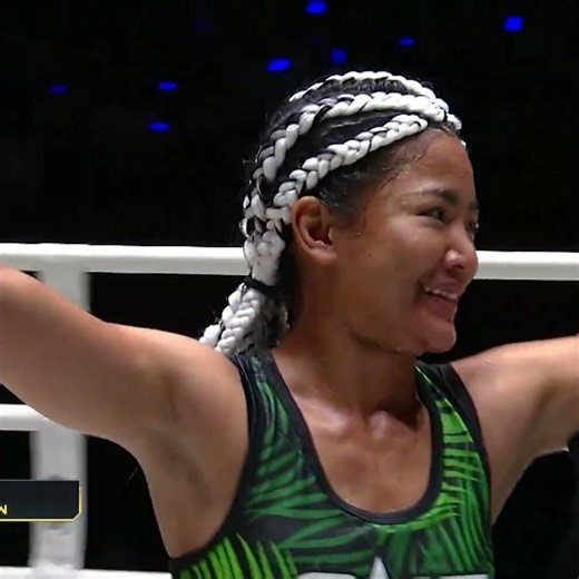 DOMINANT 💪 Duangdawnoi defeats Yana Yip by unanimous decision to improve to 3-0 in ONE!