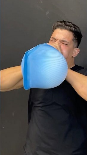 Fastest hot water bottle burst (male) - 4.96 seconds by Yaser Zeyad 🇯🇴