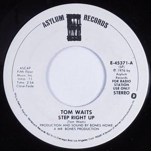 Tom Waits - Step Right Up