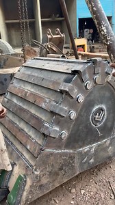 81K views · 1K reactions | Stick Welding work tips and tricks . . . . . . . . #shorts #ironstickwelder #video #reelsfb #fypシ゚ #shorts #fyp #welding #welder #fabrication #weld #weldporn #weldernation #tigwelding #tig #weldlife #metalwork #weldinglife #steel #metal #migwelding #weldeverydamnday #metalfabrication #welders #enginee | Siddhi | Facebook