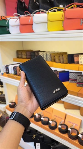 Men zip wallet လေး အသစ်ရောက်🖤 #09764431680viberကနေမှာယူပေးပါ #mandalay #bagshop #yarzarbagcollections #trendingbag