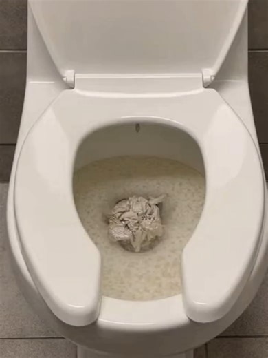 Effective Pipe Cleaner for Kitchen Drain Issues