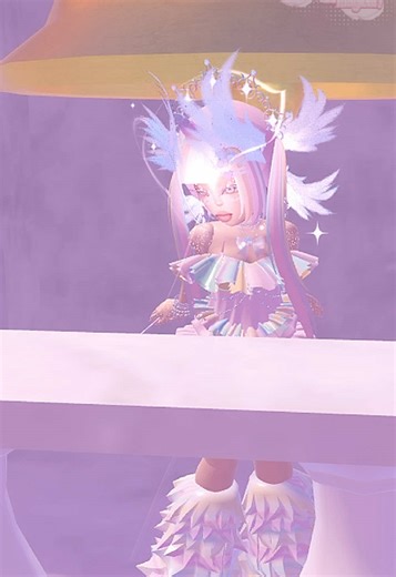 Explore the New Campus Addition at Royale High!