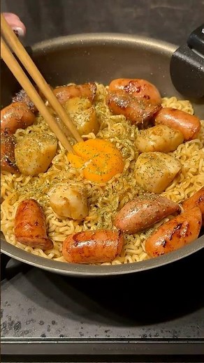 Scallop & Sausage Butter Shoyu Ramen
