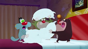 672K views · 10K reactions | 藍 Pillow fight withe the babies #Oggy #Oggy_and_the_Cockroaches #TV_series #Animation #Kids #Children #Cartoon | Oggy and the cockroaches | Facebook