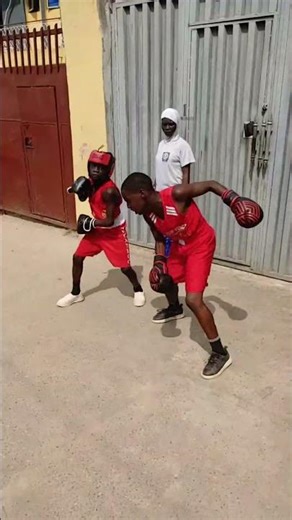 ⚔️ Toe-to-Toe Action! No One Backing Down 😤🥊