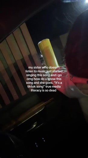 Sarah (@sarahawesomepants)’s video of music