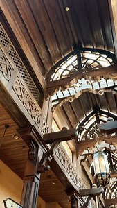 Every turn at Souk Madinat Jumeirah reveals something new and exciting. Will you be dining, shopping or a bit of both this week? ✨ | Souk Madinat Jumeirah | Facebook