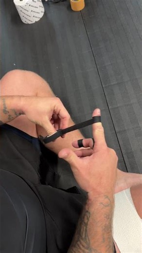 How to tape your fingers for BJJ