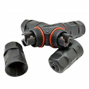 [Hot Item] LED Lighting 1 to 3 Power 3 Pin Waterproof Splitter IP67 Connector