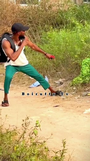 Bushman Prank #prank #viral #fyp #statue #bushmanprank