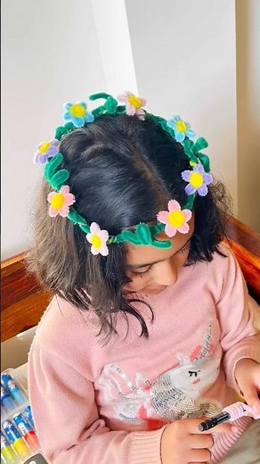 Let’s make a tiara using pipe cleaners | simple easy craft for kids #kidsvideo #diy #fashion #art