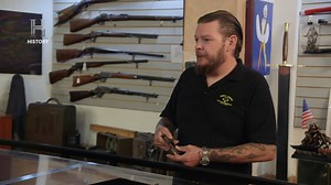 1M views · 24K reactions | Henry Deringer, un armero de Filadelfia, inventó la pistola derringer a principios del siglo XIX.  ¡Disfruta de todo esto y más, en la pantalla de History y en nuestro canal de Youtube! #ElPrecioDeLaHistoria | HISTORY | Facebook