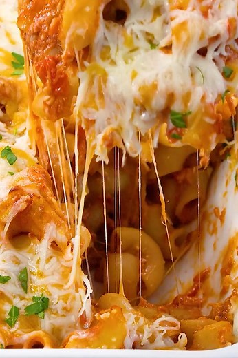 297K views · 10K reactions | Corned Beef Baked Macaroni | Panlasang Pinoy | Facebook