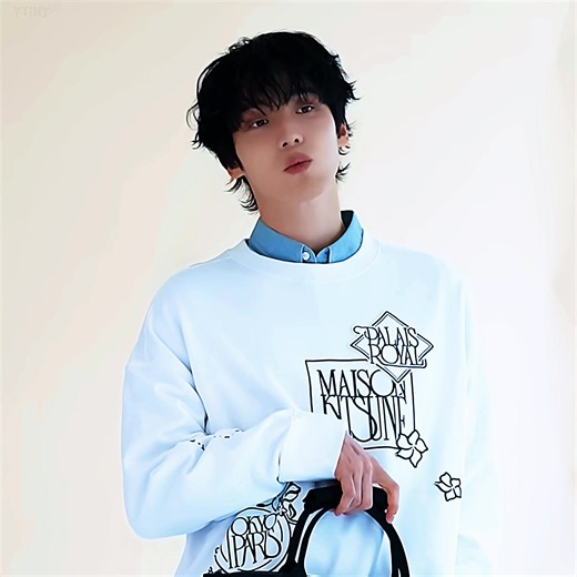 the Y in yunho stands for YEARNING #yunho #jeongyunho #ateez