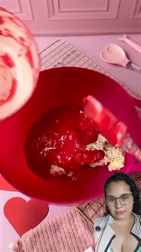 15K views · 160 reactions | Tip de como obtener un rojo intenso, vibrante y hermoso, sin necesidad de usar todo el pote de colorante  mira el vídeo hasta el final 拾❤️‍❤️‍❤️‍❤️‍ | Dulce educación | Facebook