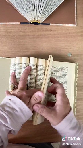 Folded book patterns so simple and easy for your projects! #mixedmediaart #makersgonnamake #upcycled #minnesotamade #papercraft #bookart #fypage