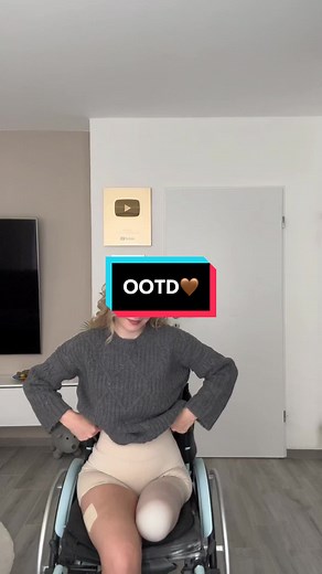 OOTD Amputee Fashion Inspo