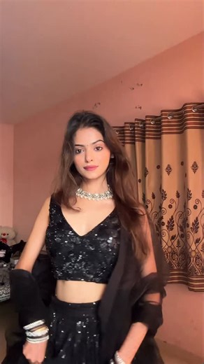 Sakshi Prajapati on Instagram: "Finally recreating my look from my sister’s wedding ✨ I couldn’t film that day, so doing it today. Lehenga is from local shop from Vadodara so I don’t have link for that ✨🥲 Comment “ link “ to get direct links of the product in your dm ✨🤝 Product detail:- Skin mist : @plumgoodness Moisturiser : @biodermaindia Lip balm : @reachedmars Primer : @reachedmars Strobe cream : @maccosmetics Concealer : @nyx Tinted blush : @etudeindia Foundation : @maccosmeticsindia Powd