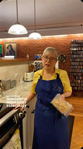 Toasting nuts! #AccordingToSaraMoulton | Sara Moulton