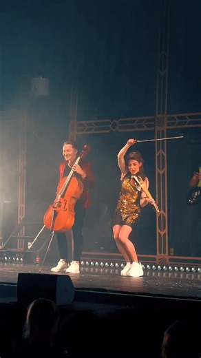 290K views · 61K reactions | Carol of the Bells with @lindseystirling (Live in Zurich) #cello #music #violín #violinplayer | Jodok Cello | Facebook