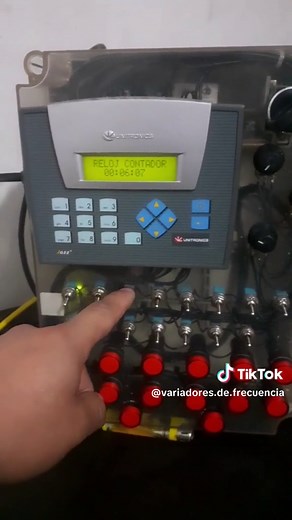 Programación temporizador con tiempo retentivo (pausa) en PLC JAZZ Unitronics