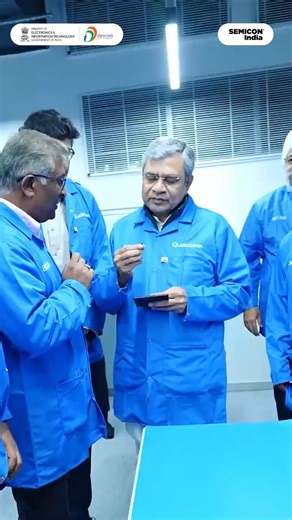 ‘Designed in Bharat’ 2 nm chip by Qualcomm 📍Bengaluru #DigitalIndia @semiconindia @ashwini.vaishnaw | Ministry of Electronics & Information Technology, Government of India