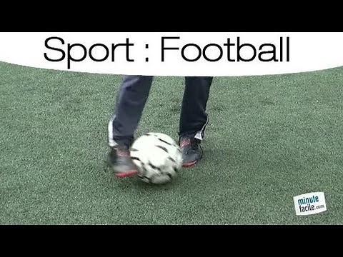 Football: How to make a comma?