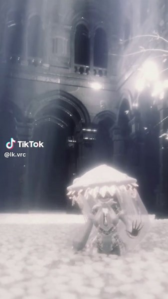 Pole Spinny Action in VRChat - Fun Moments